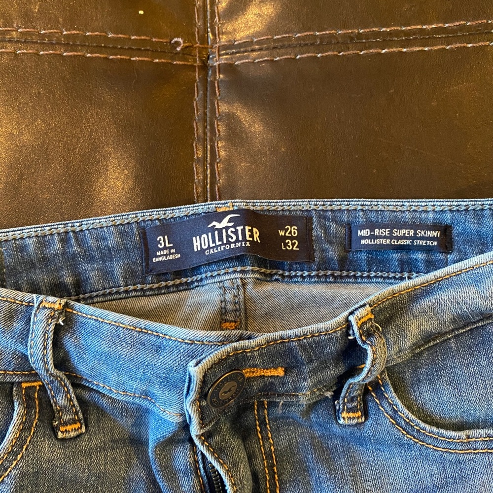 Jeans